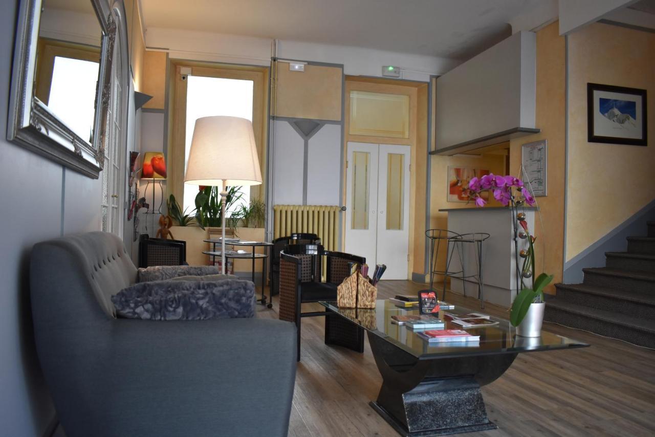 Hotel Henri IV Tarbes Exterior foto